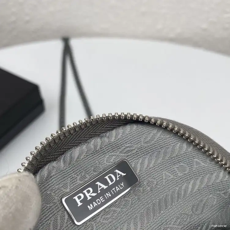 Fashionrepsfam ru 204B570054 Prada Bags 0725